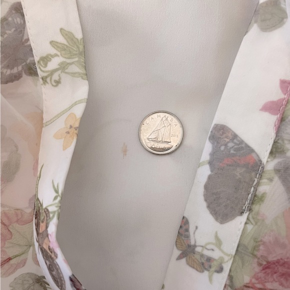 Flowy garden floral organza gown with ruffles and butterflies - Picture 10 of 10